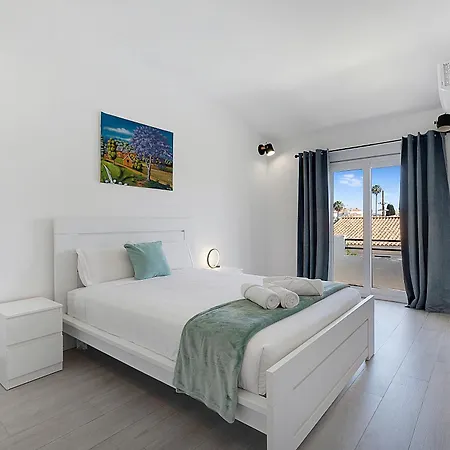 #267 Cozy Casablanca Villa Albufeira