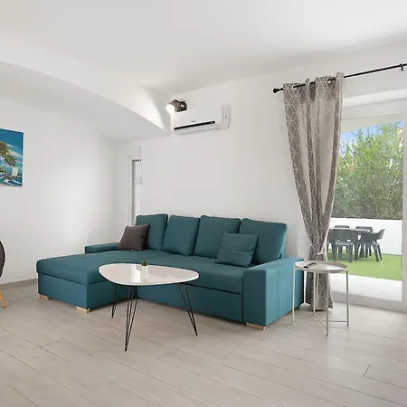 #267 Cozy Casablanca